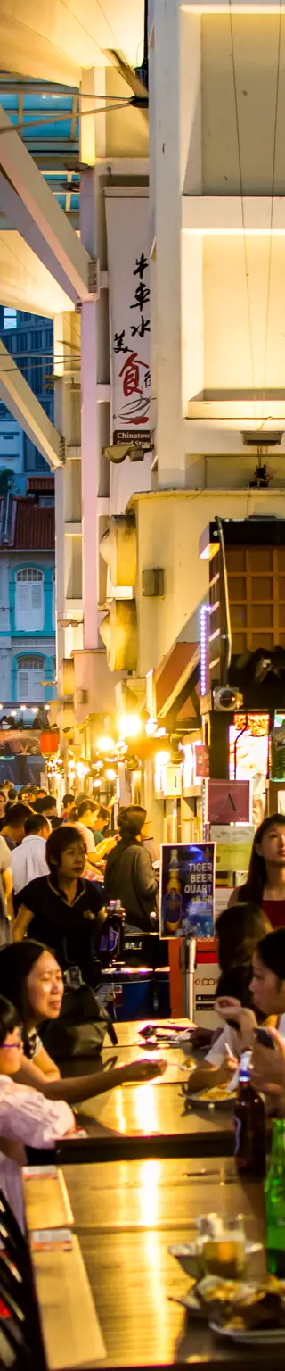 Iss dich um die Welt in Singapurs Hawker-Märkten